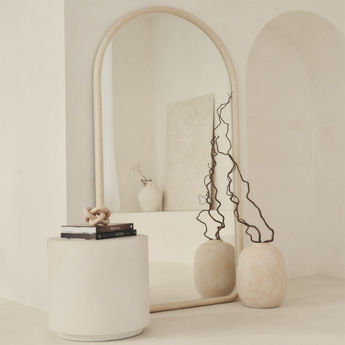 Elis – espejo grande, curvo, de hormigón, que va del suelo al techo, 190 cm x 100 cm